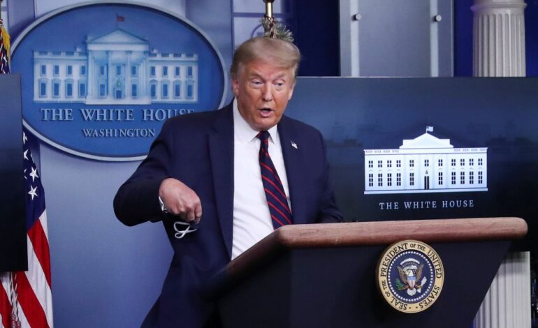 Trump advierte que pandemia «probablemente empeorará antes de mejorar» en EU