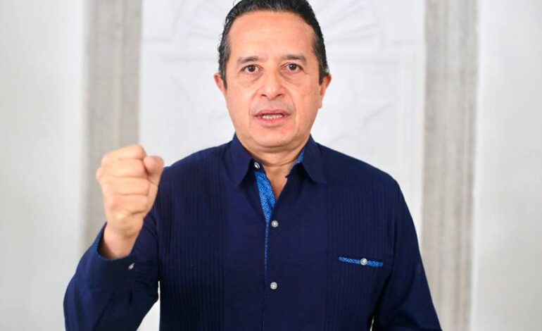 Carlos Joaquín ofrece disculpas por represión en Cancún; anuncia cursos de género
