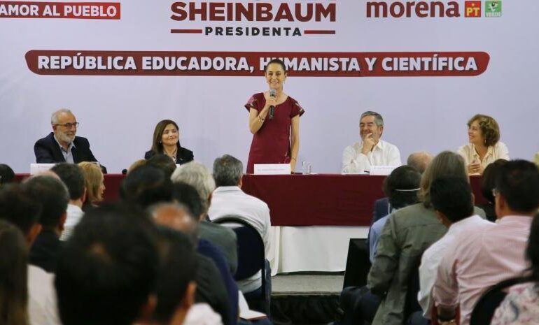 Claudia Sheinbaum presenta propuestas en “República educadora, humanista y científica