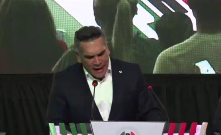 Afirmando su capacidad y experiencia, el PRI se presenta como la elección para guiar gobiernos exitosos y ofrecer dirección y certeza al país.