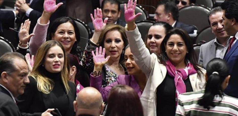 Reviven activistas  casos de misoginia de políticos y candidatos