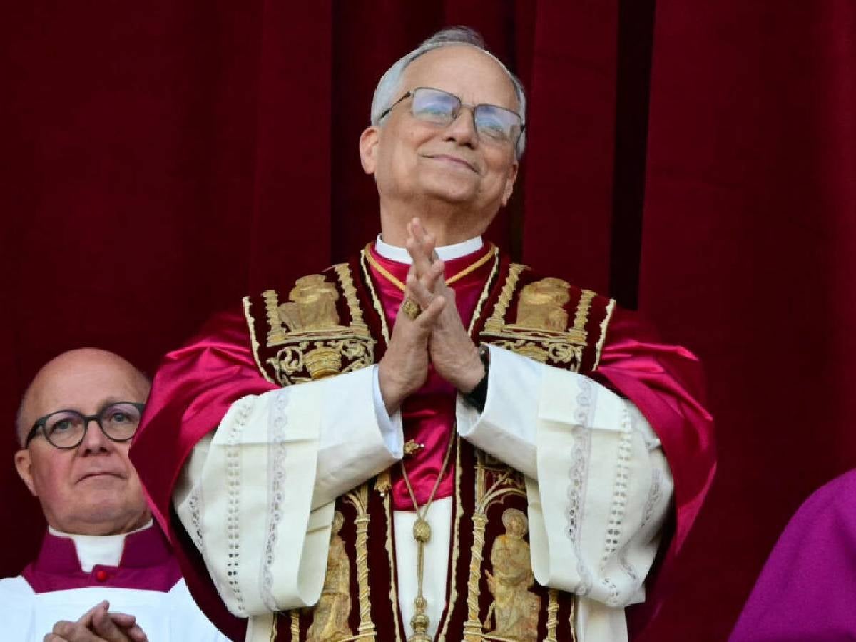 «El Santo Padre concede la gloria eterna a los mártires de la fe que cayeron víctimas del odio y la tiranía en el siglo pasado»